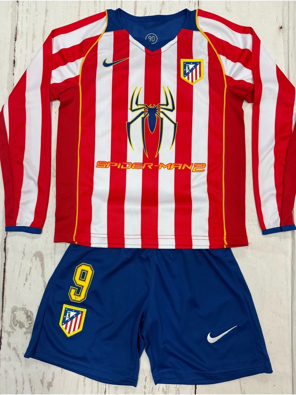 Youth F. Torres Retro Jersey Long Sleeve Vintage Soccer Kit (Jersey + Shorts)
